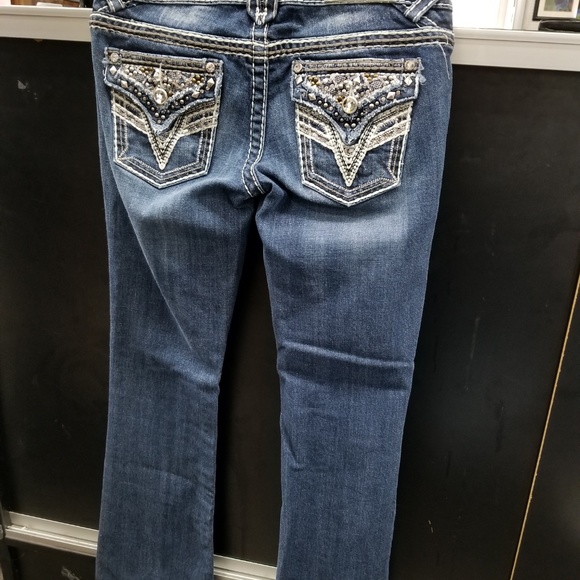 Jeans - Picture 2 of 2